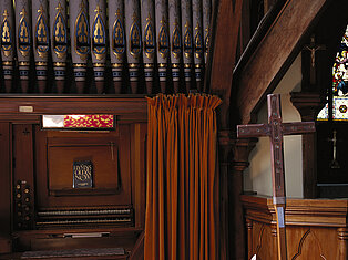 Organ, St Bartholomew’s Anglican Church